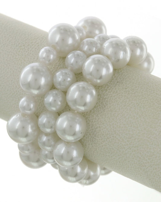 MULTI STRAND PEARL BRACELET