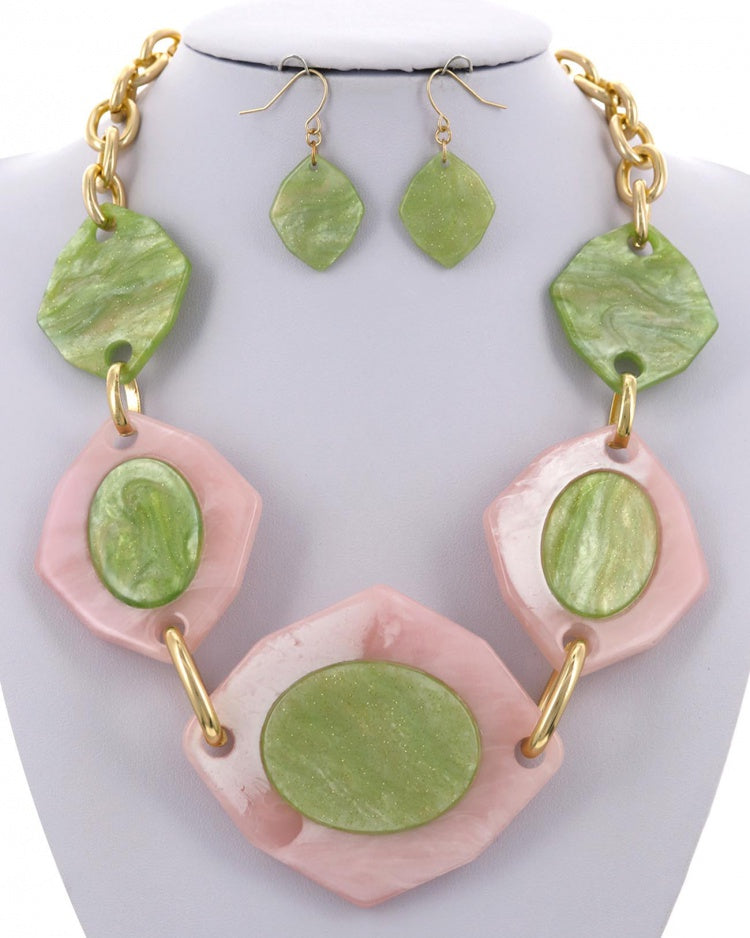PINK AND GREEN NECKLACE & EARRING SET