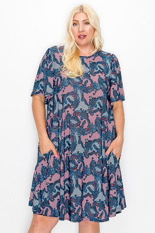 PLUS SIZE PAISLEY DRESS WITH POCKETS